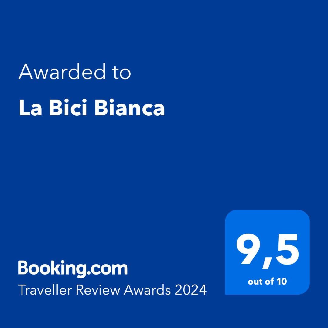 דירות אימפריה La Bici Bianca מראה חיצוני תמונה